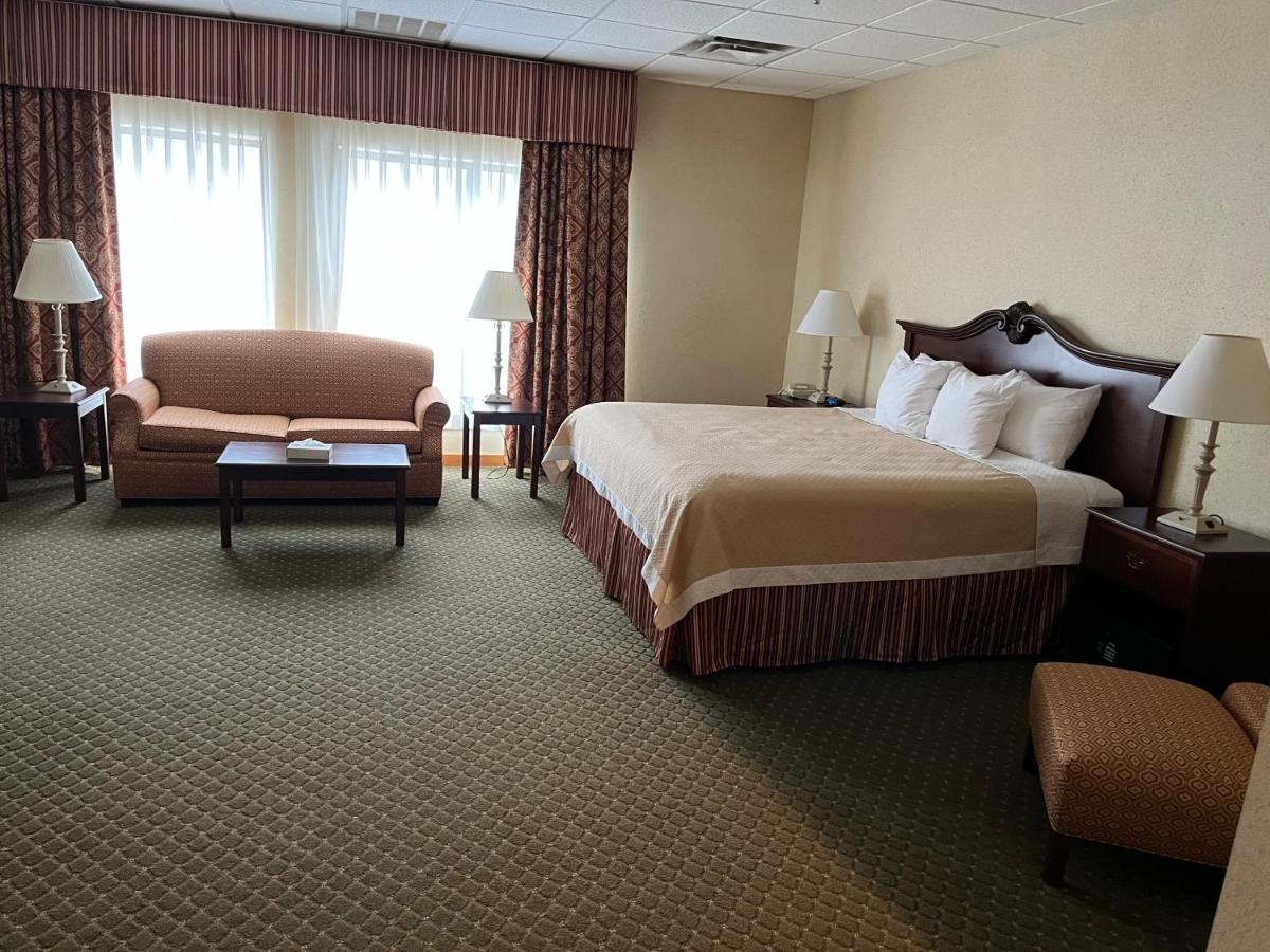 Days Inn & Suites By Wyndham Sutton Flatwoods Zewnętrze zdjęcie
